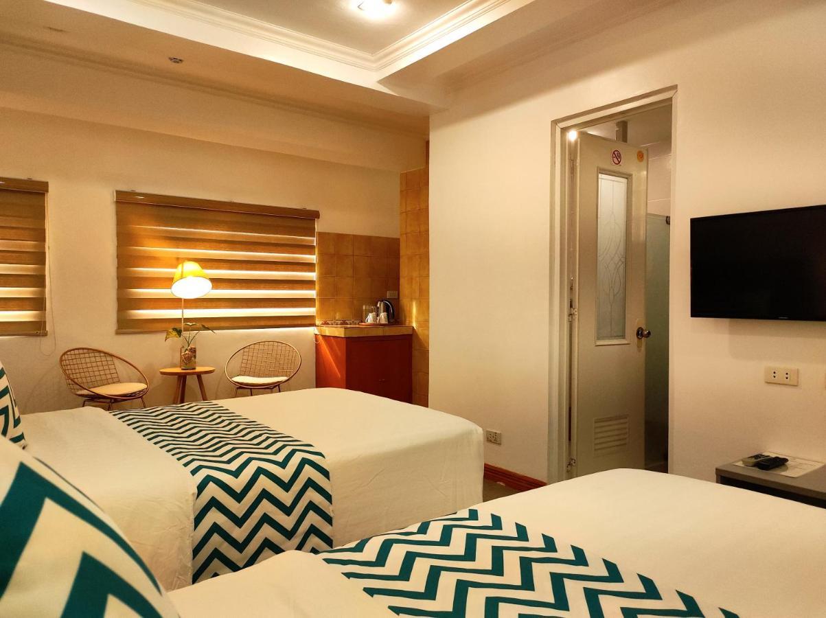 Grand Blue Beach Hotel Manoc-Manoc Екстер'єр фото