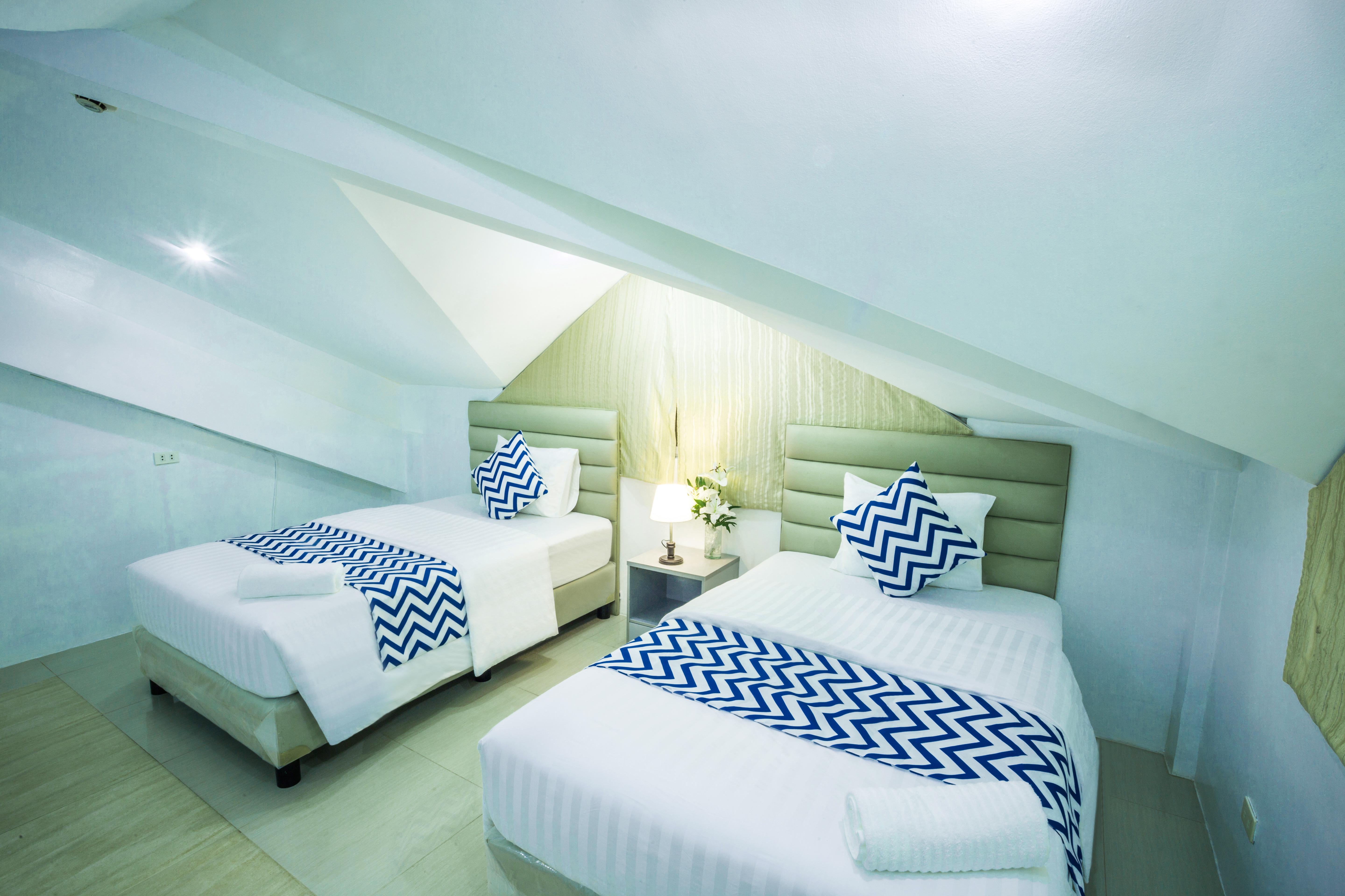 Grand Blue Beach Hotel Manoc-Manoc Екстер'єр фото