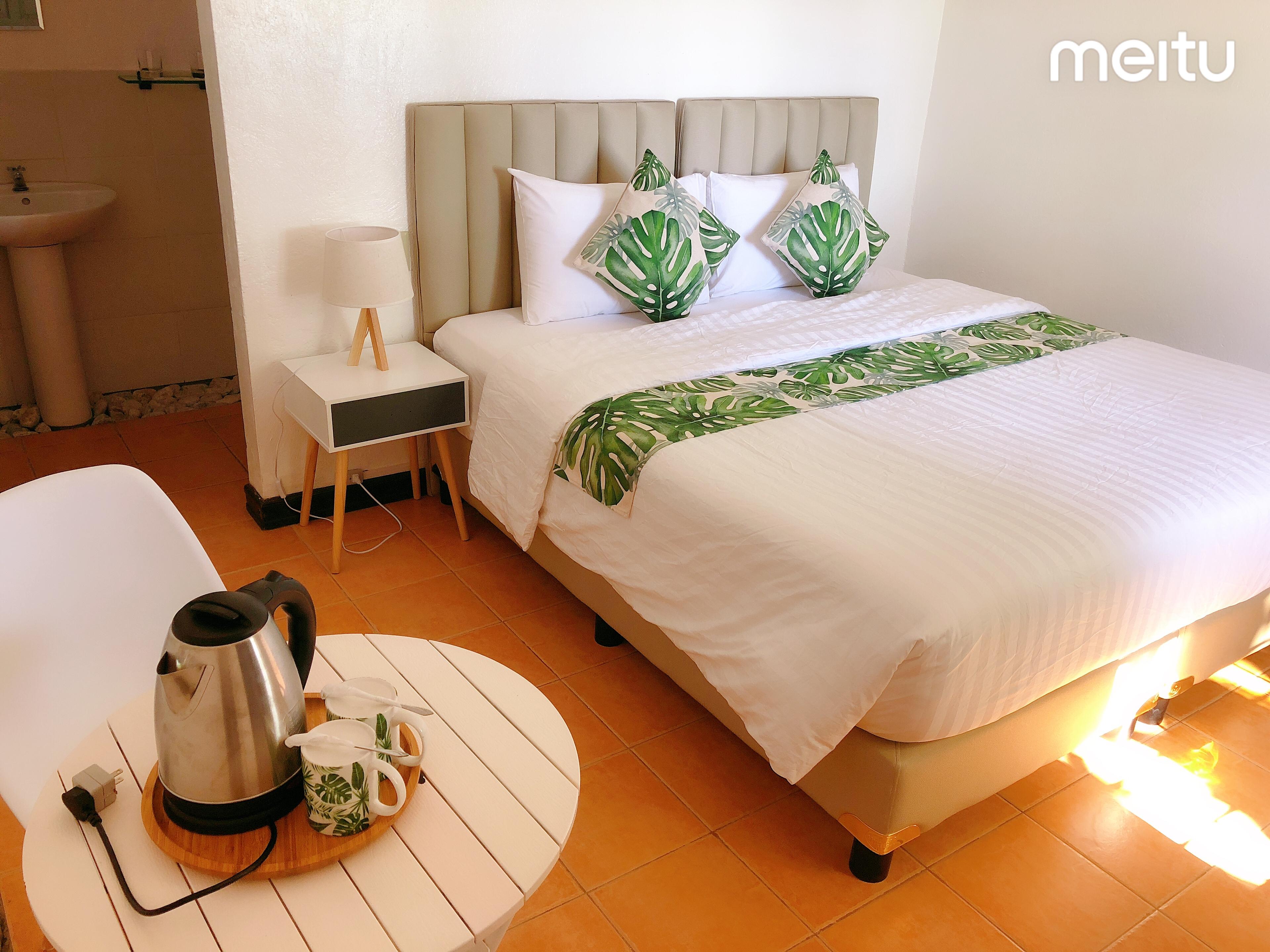 Grand Blue Beach Hotel Manoc-Manoc Екстер'єр фото