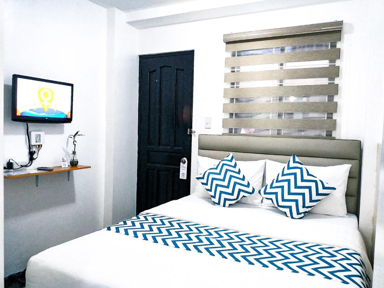 Grand Blue Beach Hotel Manoc-Manoc Екстер'єр фото